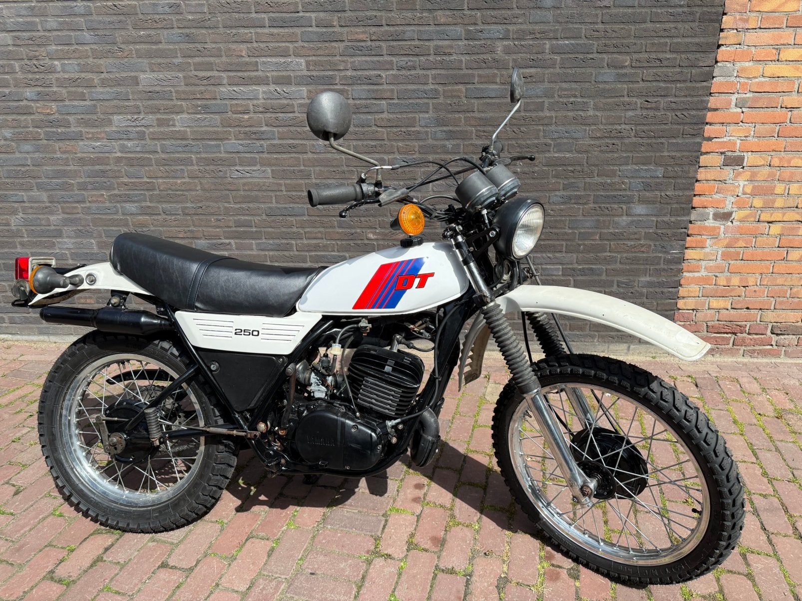 Yamaha dt250 mx, Motoren, Ophalen of Verzenden