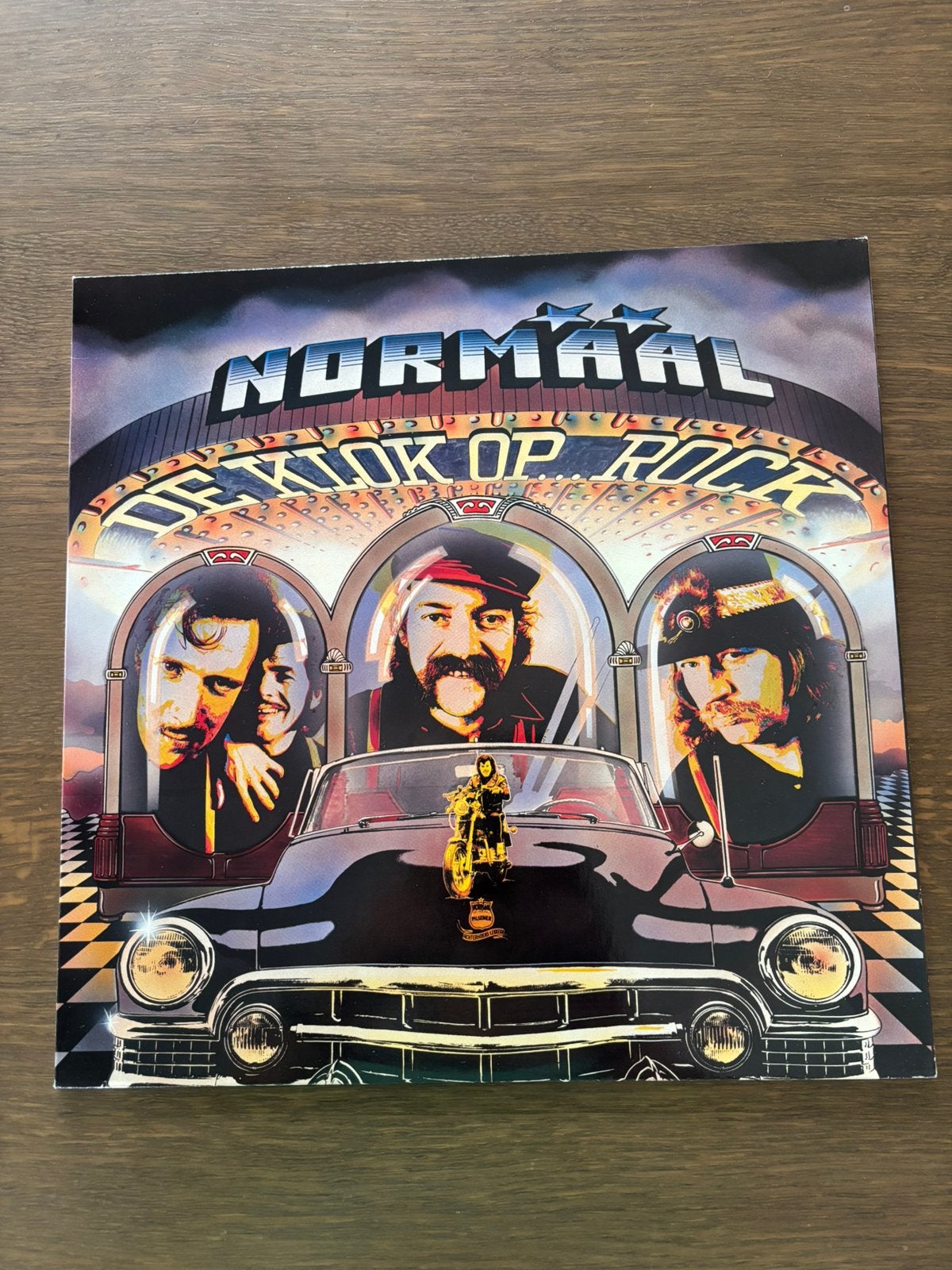 Normaal - De klok op rock 1984, Ophalen, LP, Inclusief binnenhoes, Zo goed als nieuw