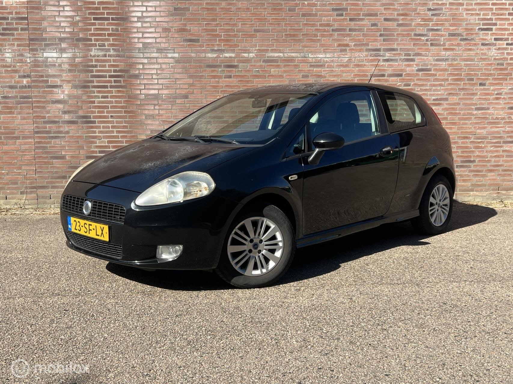 Fiat Grande Punto 1.4 Dynamic |Apk 8-2027!, Voorwielaandrijving, 4 cilinders, 400 kg, Grande Punto