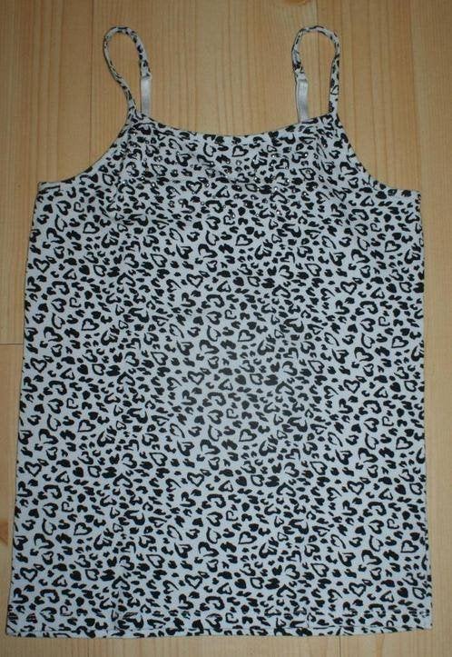 Topje/shirtje maat 146/152 met glittersteentjes vóór en, Ophalen of Verzenden, Gebruikt, Meisje, Shirt of Longsleeve
