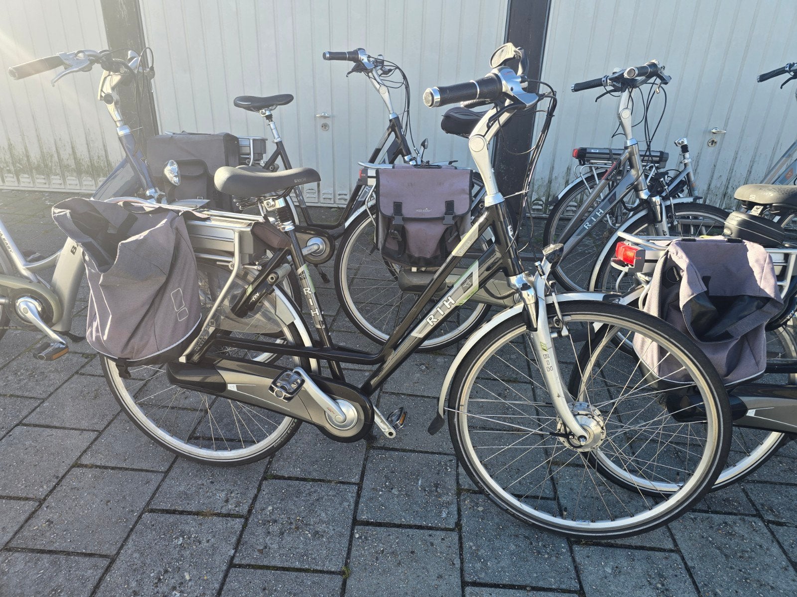 Foto 6 van 6 electrische fietsen