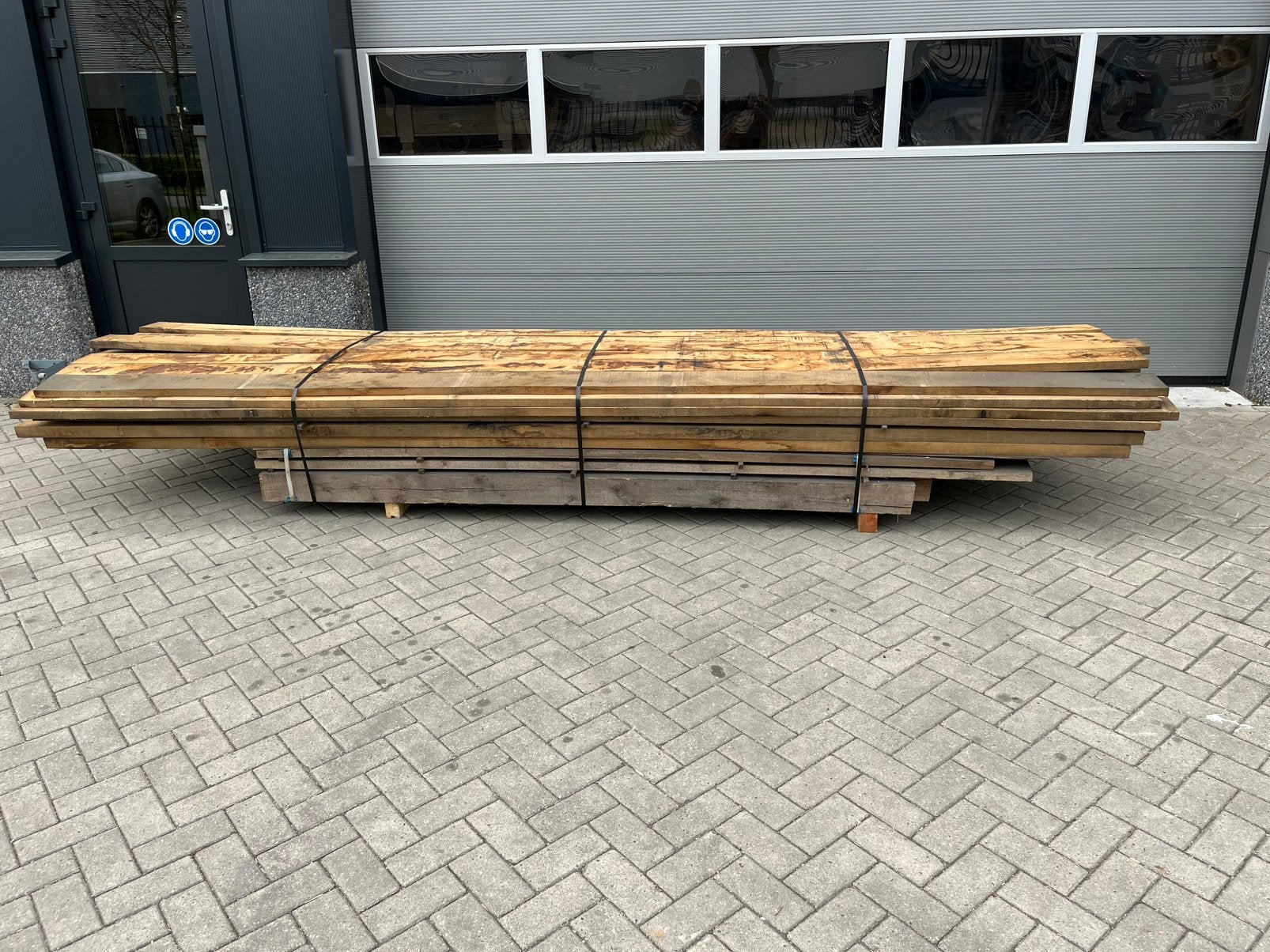 Partij eikenhout diverse maten, Ophalen, Zo goed als nieuw, 250 cm of meer, Balken