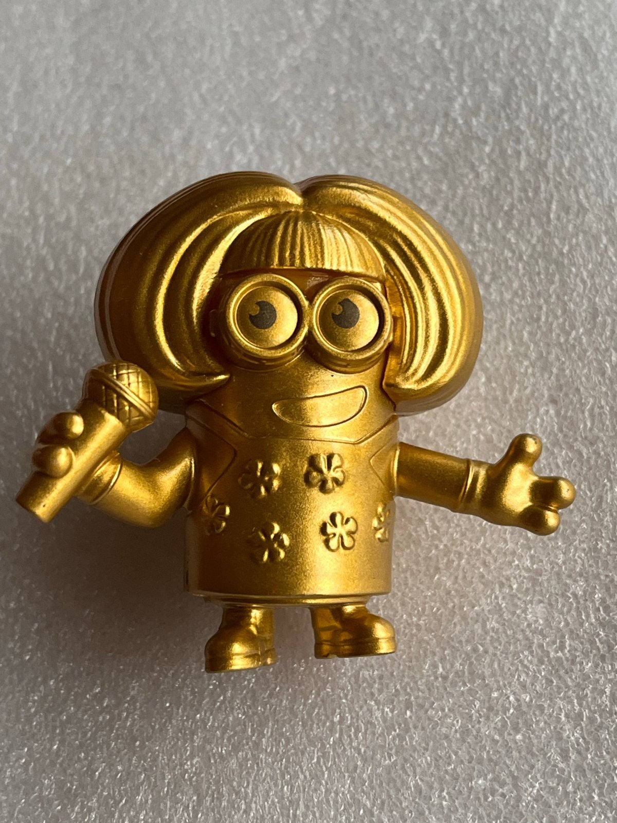 McDonald's Minion 2019 Gouden Figuur, Ophalen of Verzenden, Zo goed als nieuw