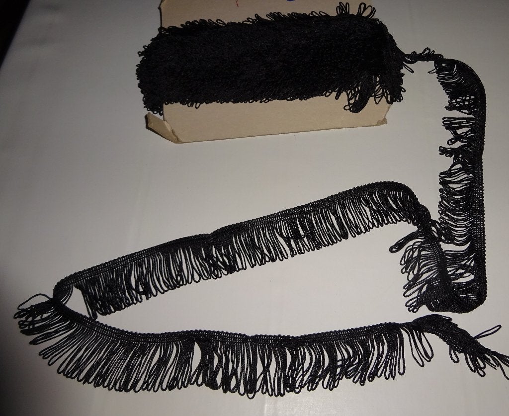 NIEUW Zwart franje 4 cm lang. Voor Uw Uniform of sjerp., Ophalen of Verzenden, Nieuw, Overige typen