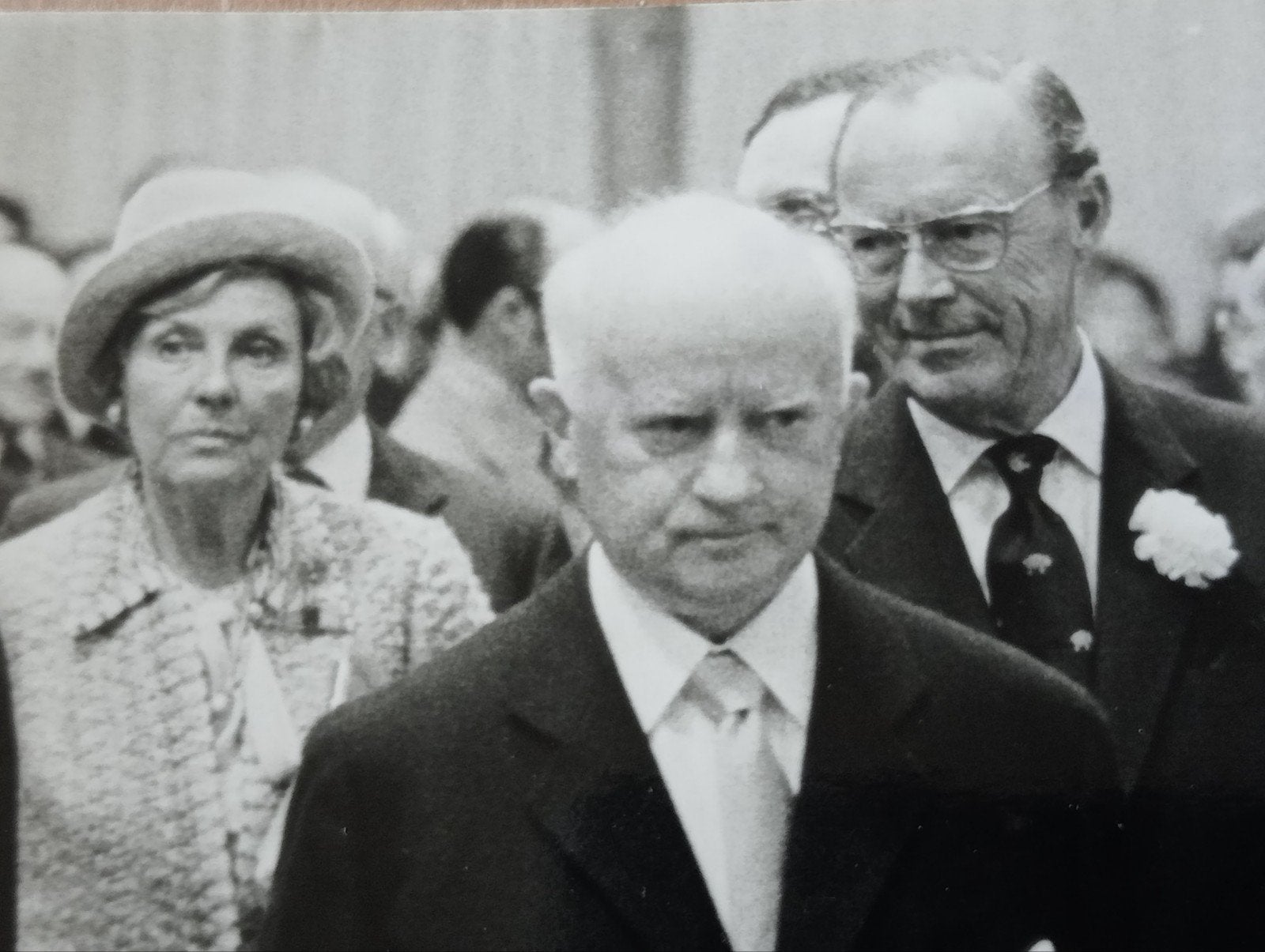 Foto Koningin Juliana & Prins Bernhard Erasmusprijs 1977, Ophalen of Verzenden, 1960 tot 1980, Gebruikt, Overige onderwerpen