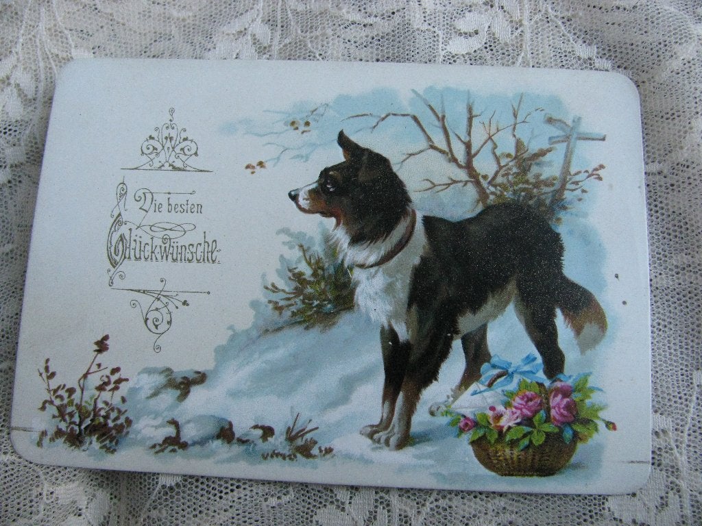 Antiek Kaartje - Hond in de Sneeuw / Rozen 10.5 x 6 cm, Verzenden, Voor 1920, Feest(dag)