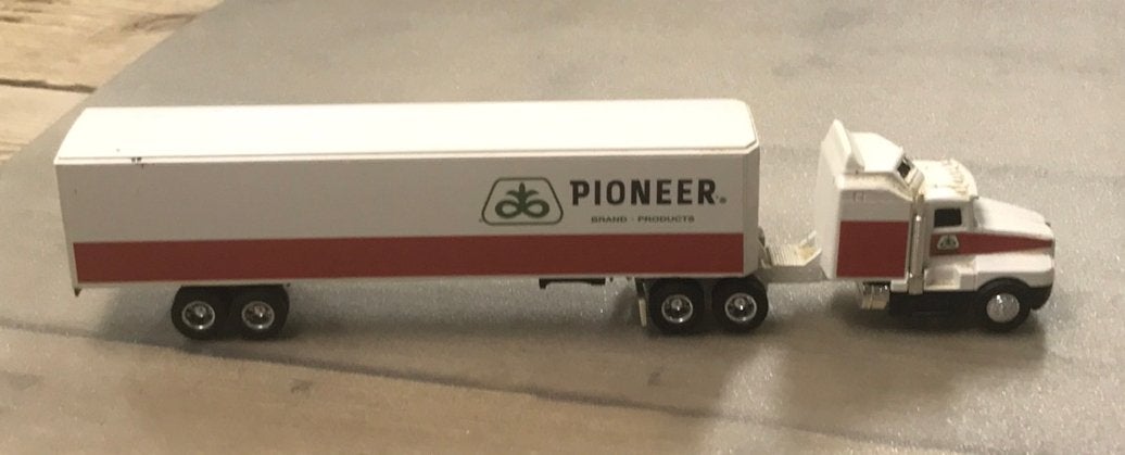 Pioneer miniatuur vrachtwagen ERTL KENWORTH T600A, Ophalen of Verzenden, Onbekend, Onbekend, Onbekend