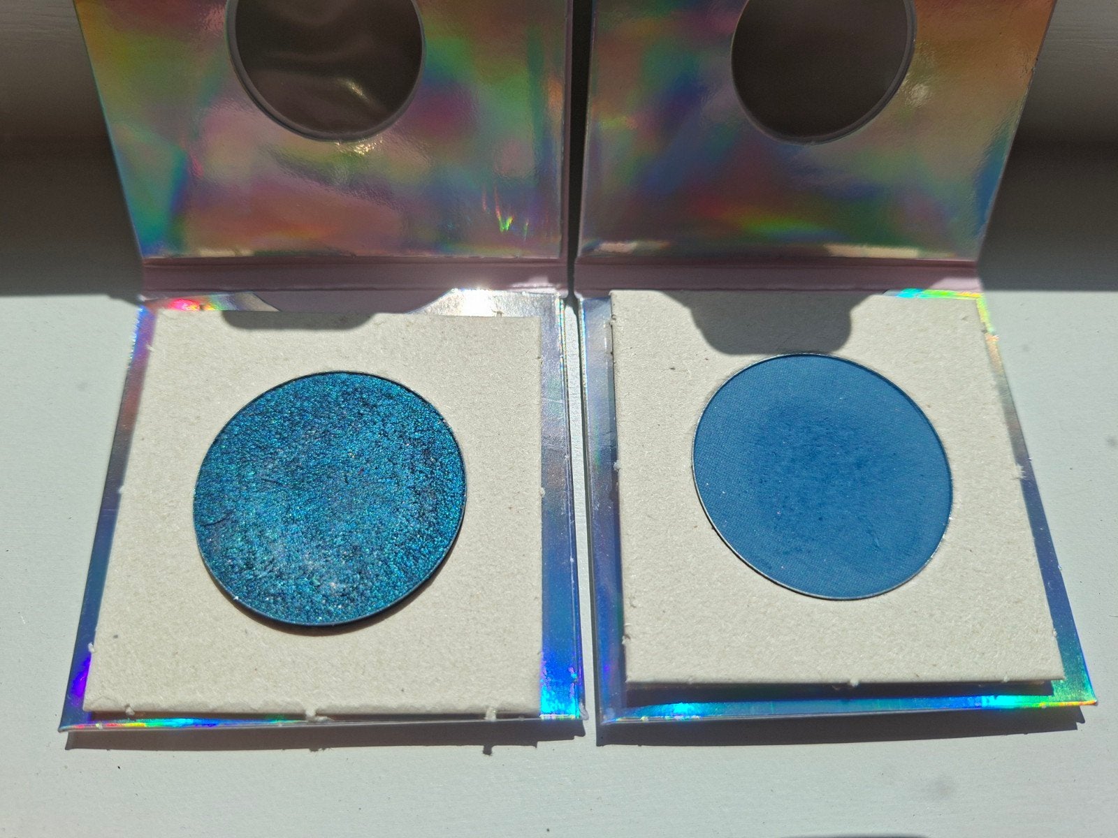 L'Oyé pressed oogschaduw, Ogen, Blauw, Ophalen of Verzenden, Zo goed als nieuw
