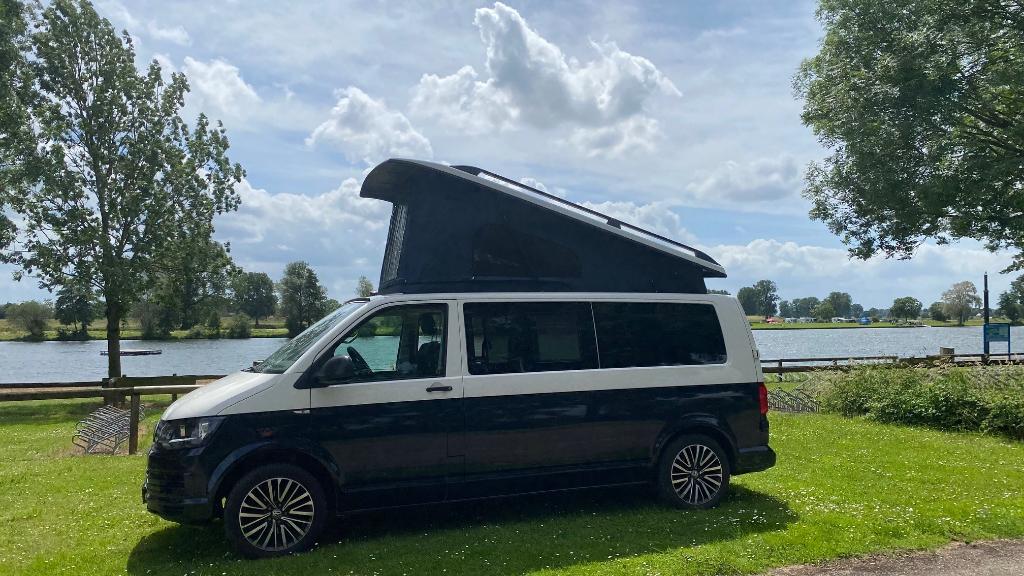 Te koop: Prachtige Volkswagen T6 camper, Luifel, Volkswagen, Koelkast, Particulier