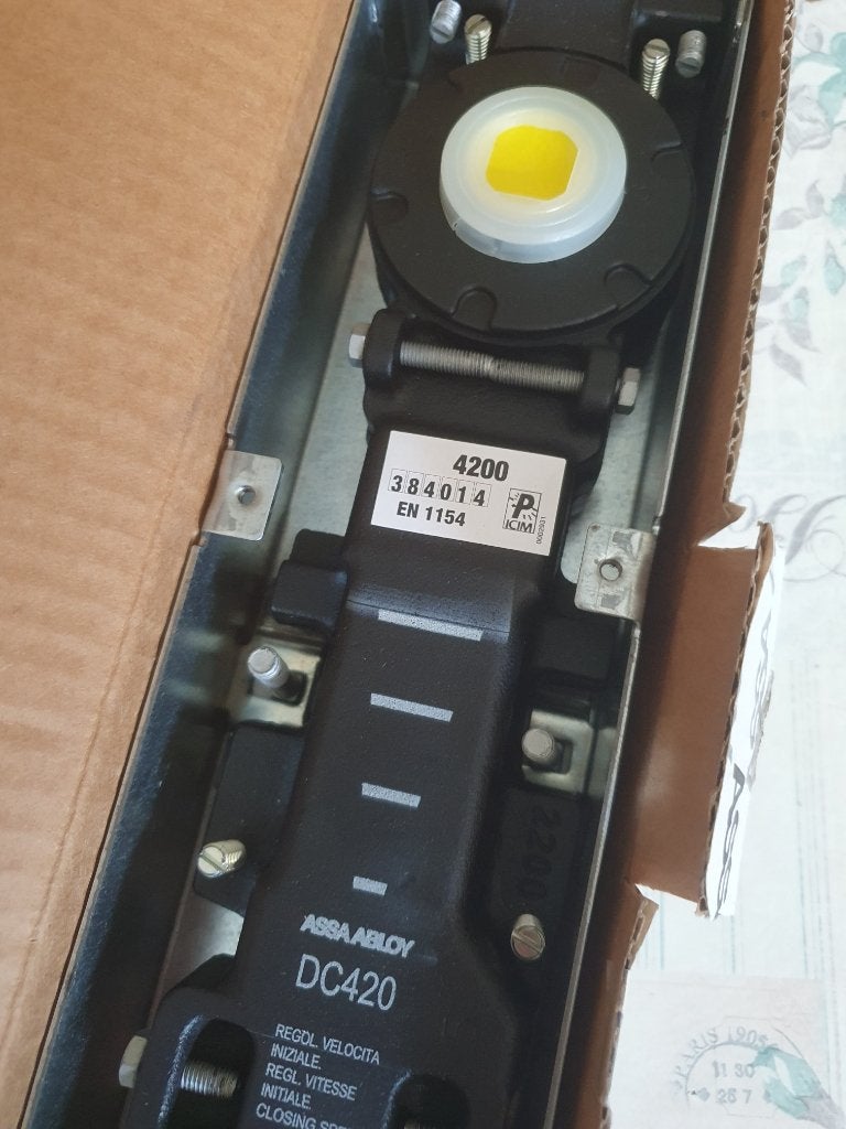 Assa abloy vloerveren DC420 en DC477 nieuw, Ophalen of Verzenden, Nieuw, Slot