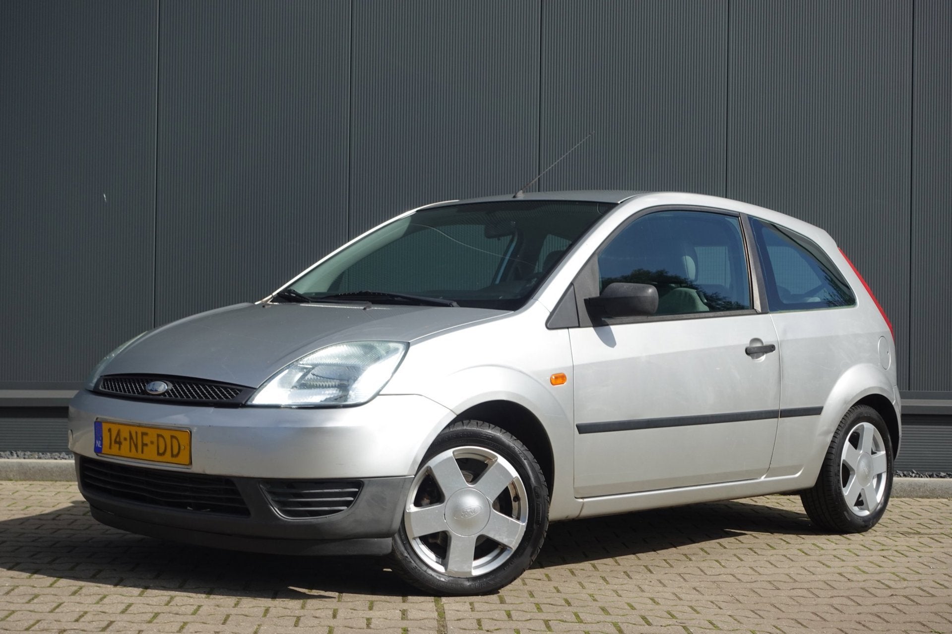 Ford Fiesta 1.25-16V Centennial, Auto's, Voorwielaandrijving, 1242 cc, 4 cilinders, 995 kg