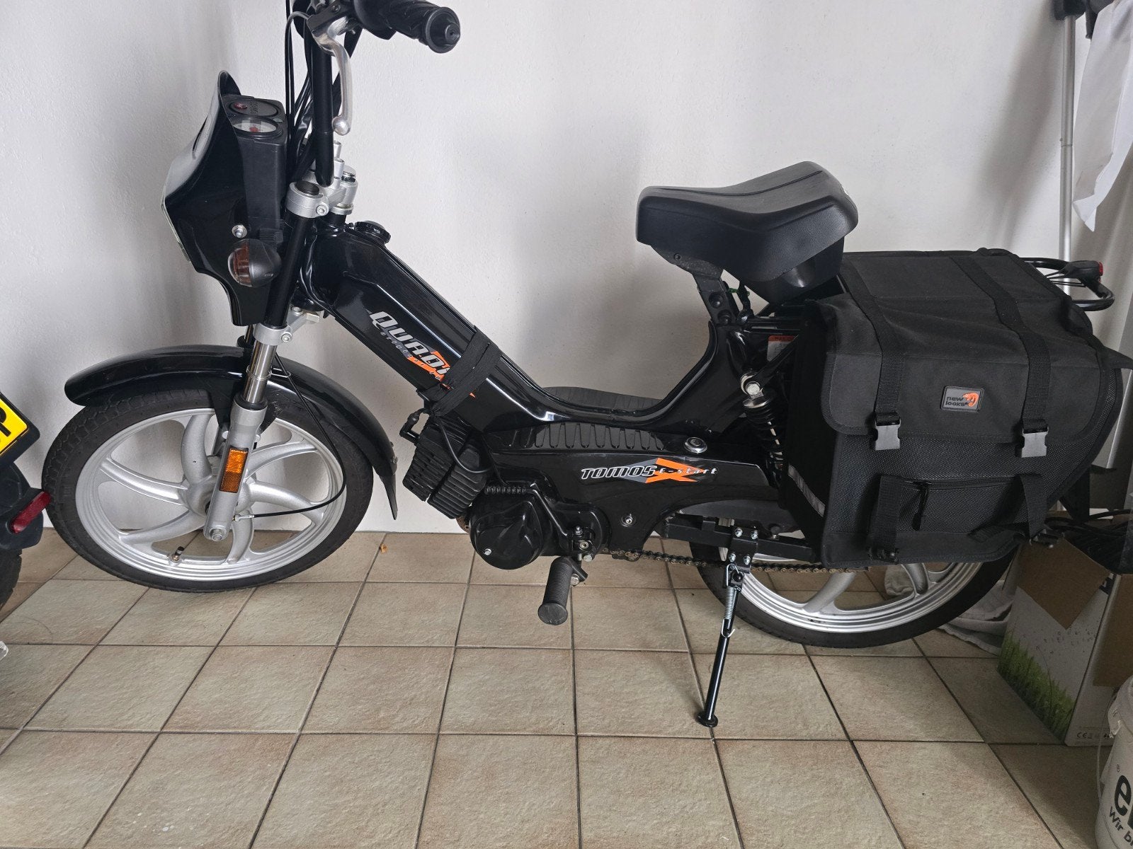 Tomos Quadro 2016 - Zwart, Goed Onderhouden Brommer, Fietsen en Brommers, Ophalen, Gebruikt, 65 cc, Quadro