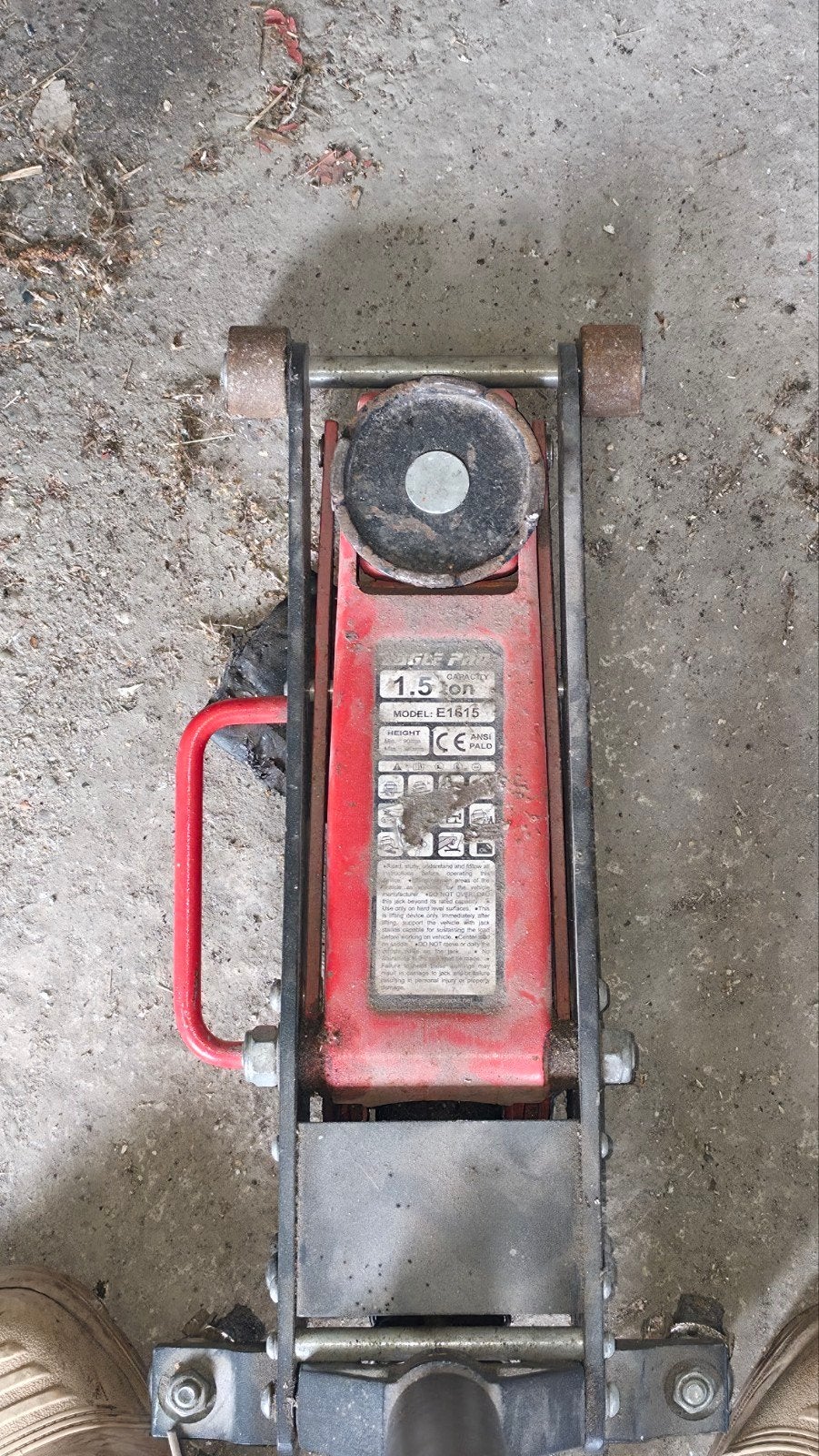 Robuuste autokrik - 1.5 ton garagekrik, Ophalen, Gebruikt, Hydraulisch, Garagekrik