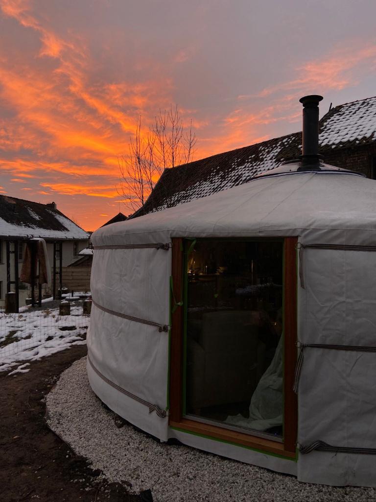 Yurt 6 meter met extra raam, Caravans en Kamperen, Tenten, tot en met 2, Gebruikt, Ophalen