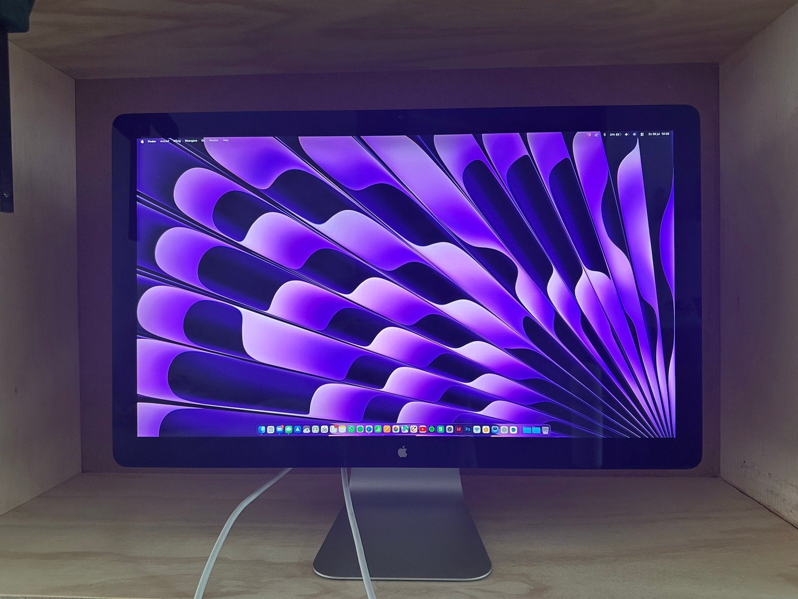 Apple Thunderbolt Display 27 inch met adapters, Computers en Software, Monitoren, Ophalen, IPS, Zo goed als nieuw, Quad HD (2K)