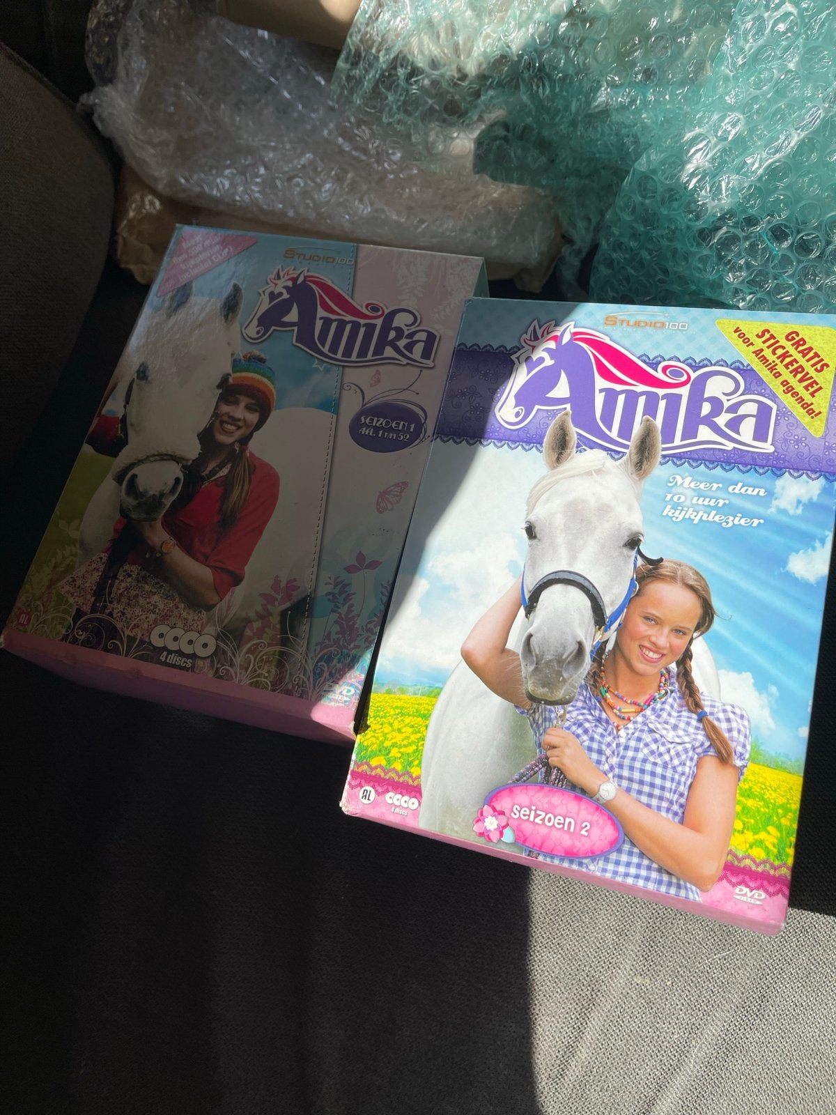 Amika DVD Seizoen 1 & 2 - Studio 100, Gebruikt, Seizoen 1, Alle leeftijden, Nederlands