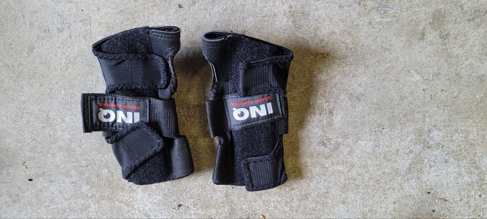 INQ polsbeschermers - Crash Control, Ophalen of Verzenden, Verstelbaar, Gebruikt, Dames