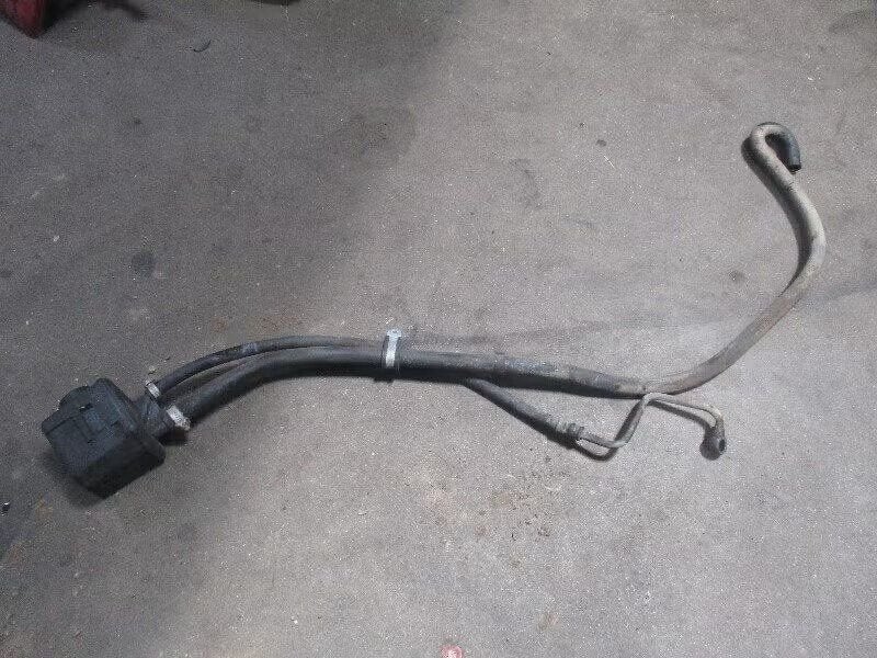 STUURBEKRACHTIGINGSLEIDING Volvo 940 II (01-1990/10-1998), Auto-onderdelen, Gebruikt, Info@volvocars.com, Ophalen of Verzenden