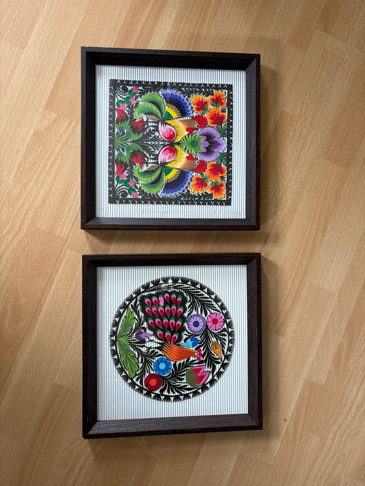 Set van 2 ingelijste Poolse volkskunst knipkunstwerken, Overige stijlen, Overige technieken, Dieren, Ophalen of Verzenden