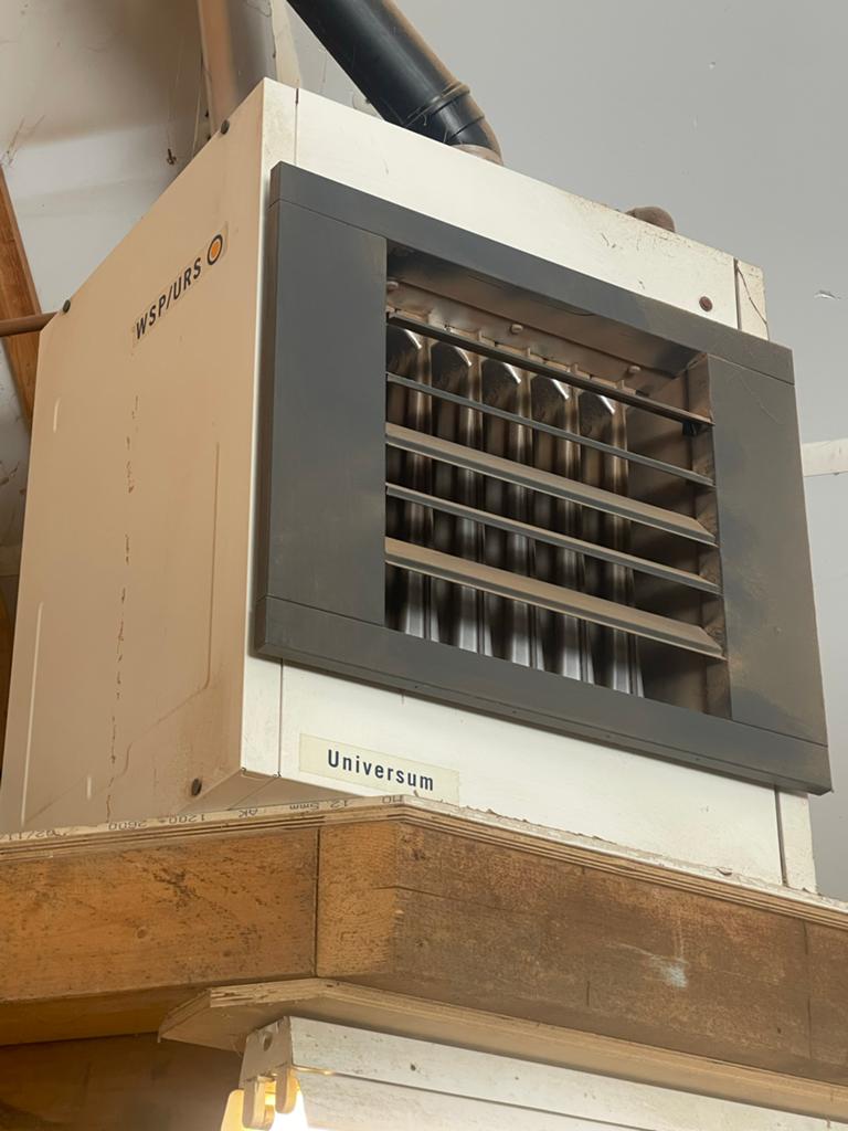 Winterwarm Universum WSP/URS heater, Doe-het-zelf en Verbouw, Verwarming en Radiatoren, Ophalen, Gebruikt, Kachel, 60 tot 150 cm
