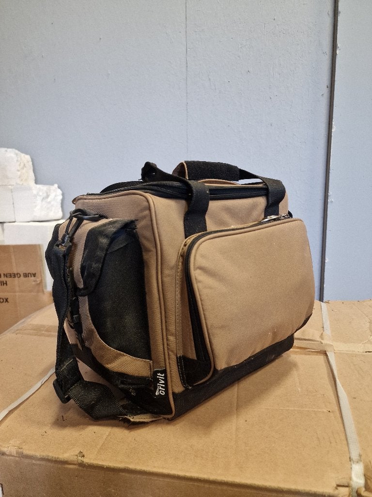 Civit vistas / hengeltas met accessoires – complete set, Watersport en Boten, Ophalen, Zo goed als nieuw, Koffer of Tas