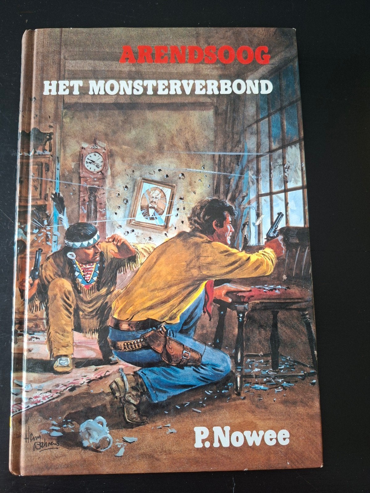 Arendsoog Het monster eronder deel 58, Ophalen of Verzenden, Gelezen, P. Nowee  eerste druk