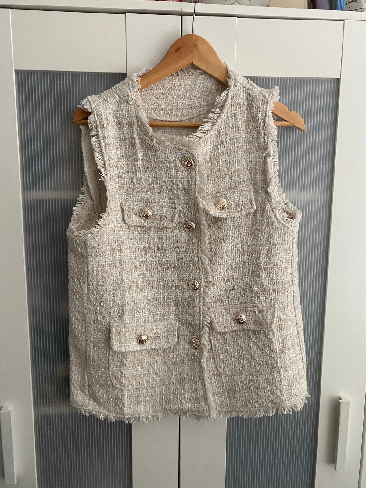 Nieuwe gillet, maat L, Kleding | Dames, Ophalen of Verzenden, Nieuw, Maat 42/44 (L), Beige