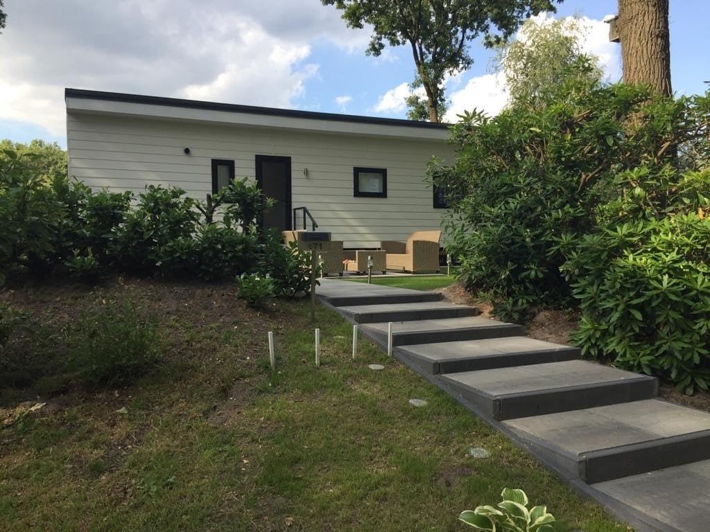 Chalet modern en luxe afwerking, Tot en met 2
