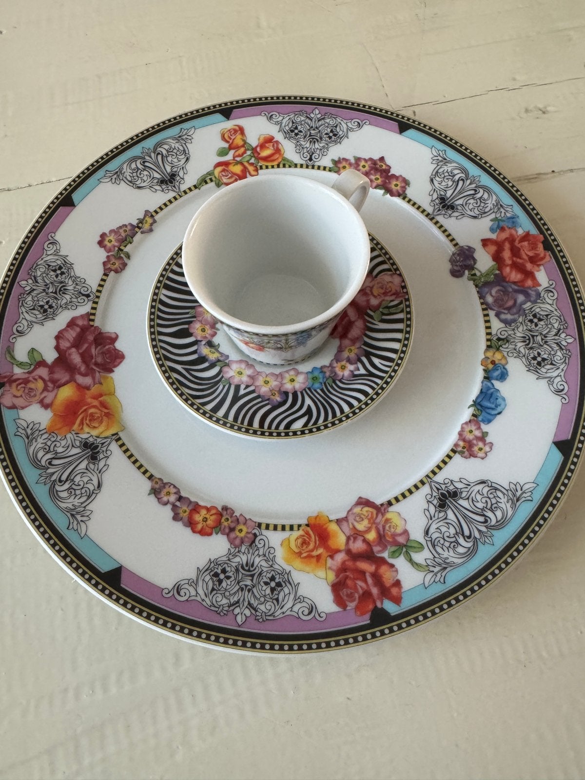 Versace Rosenthal servies: kop en schotel met bord, Huis en Inrichting, Keuken | Servies, Ophalen, Overige merken, Nieuw, Modern