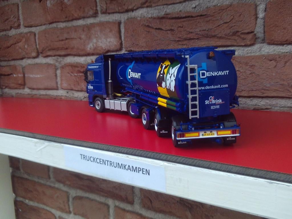 WSI  Daf  XF  105  SC  van  St.  van  den  Brink., Ophalen of Verzenden, Nieuw, Bus of Vrachtwagen, Wsi