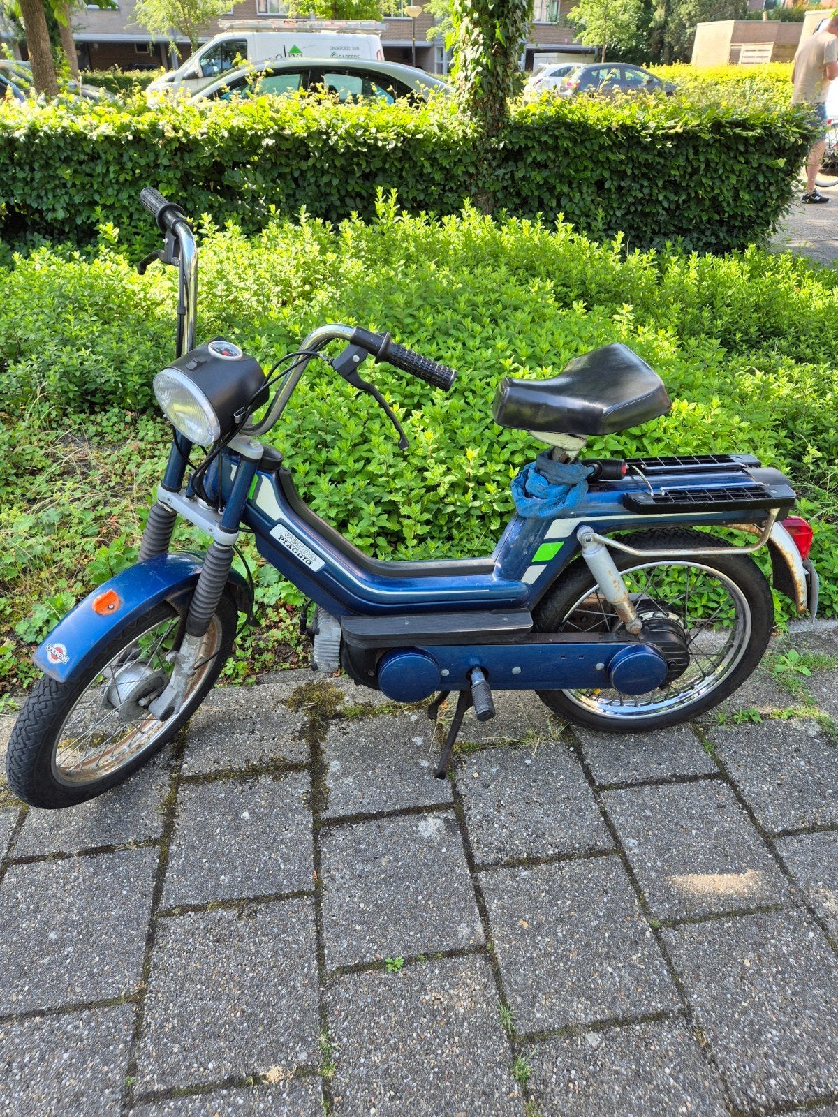 Vespa Piaggio Si Snorfiets rijdend, Ophalen, Gebruikt, Tweetakt, Piaggio