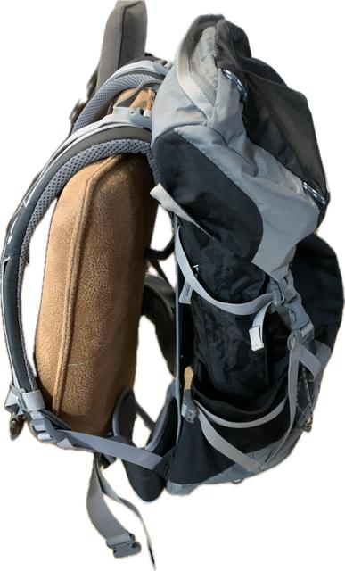 Deuter Futura 28/32L Backpack - Grijs (Zeer goede staat), Sport en Fitness, Bergsport en Wandelen, Ophalen, Zo goed als nieuw