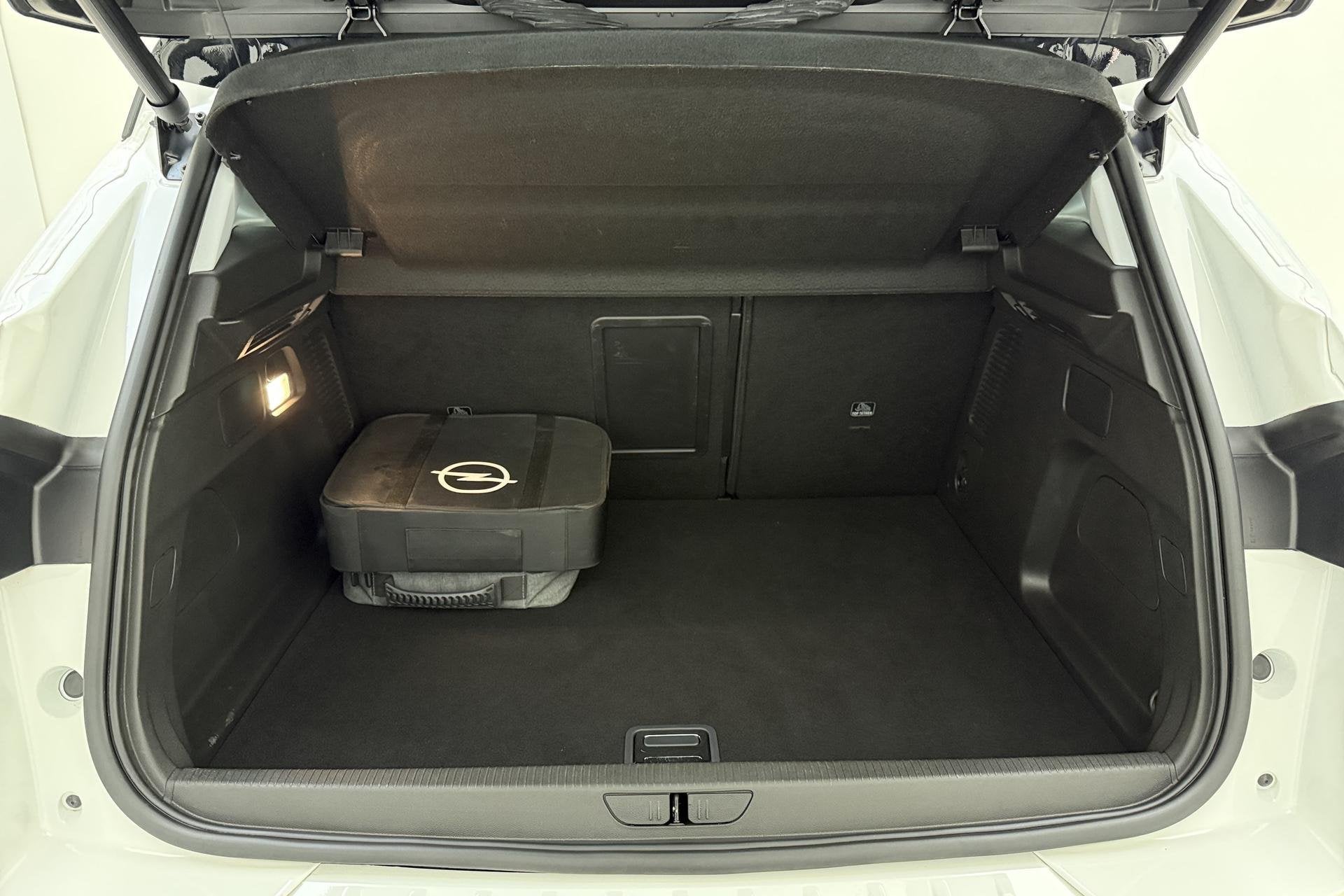 Opel Grandland 1.6 Turbo Plug-In Hybrid 300PK 4x4 GSe | Adap, Auto's, 4 cilinders, 1776 kg, Alcantara, Wit