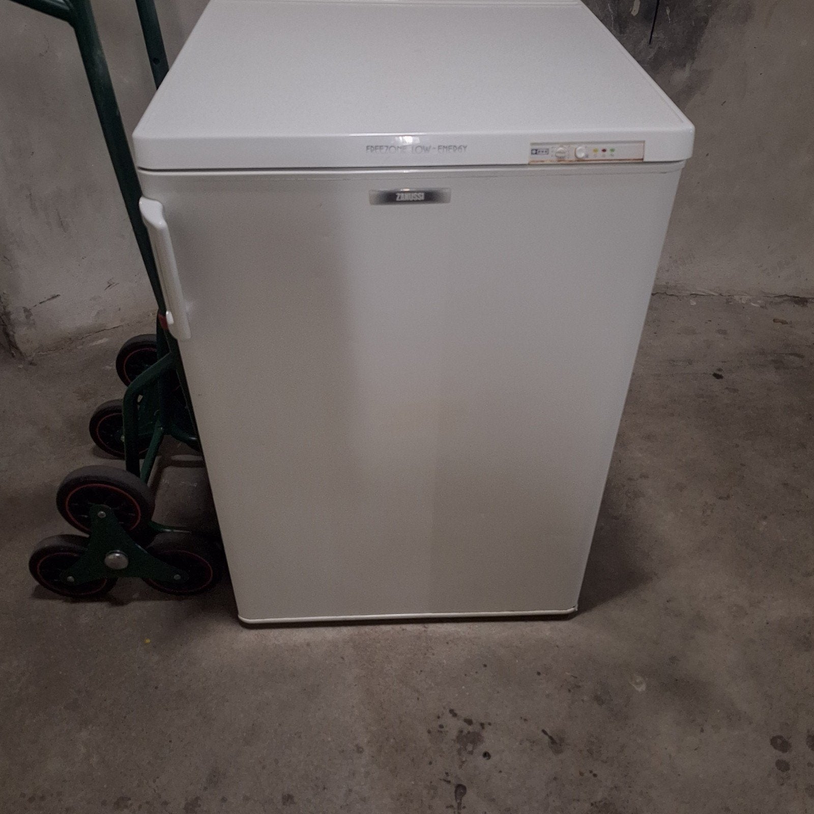 Zanussi Vrieskast ZV120RM - 4 Lades - bezorging mogelijk, Witgoed en Apparatuur, Vriezers en Diepvrieskisten, Gebruikt, Minder dan 85 cm