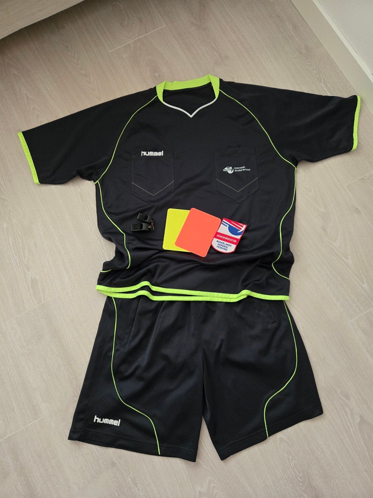 Hummel Scheidsrechterset Kleding + Accessoires Maat L, Ophalen of Verzenden, Gebruikt