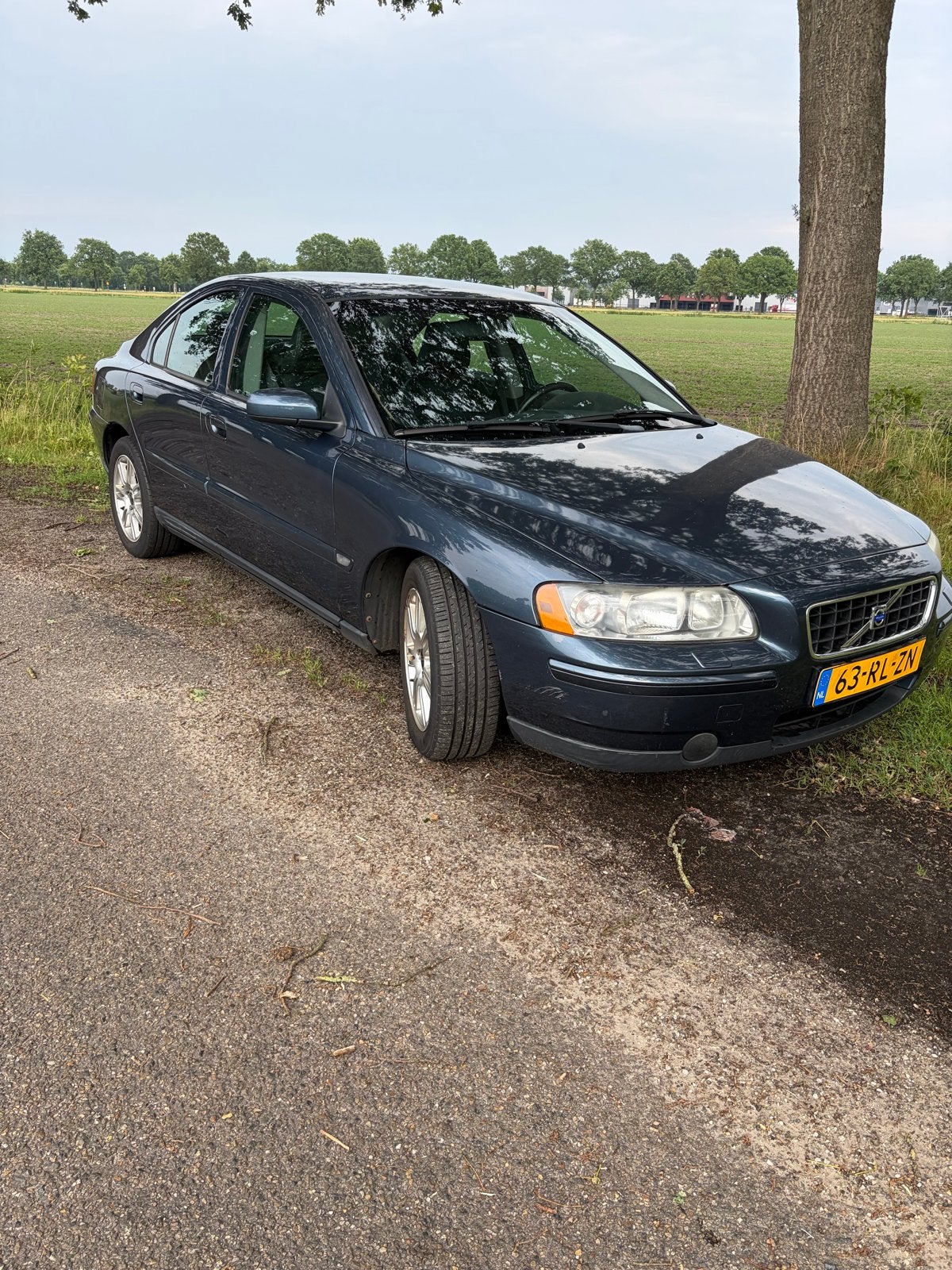 Volvo S60 2.0 T 2005 Blauw, Voorwielaandrijving, 1984 cc, S60, 75 €/maand