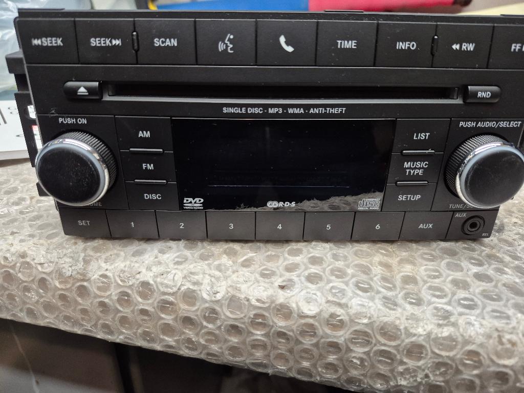 Autoradio Jeep Patriot 2011, Ophalen, Gebruikt