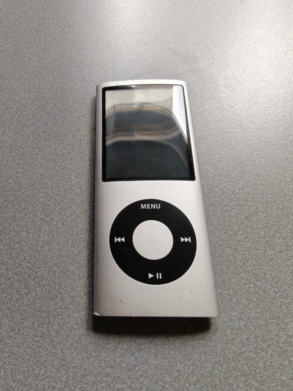 Apple iPod Nano 4e generatie 8GB Zilver, Audio, Tv en Foto, Mp3-spelers | Apple iPod, Gebruikt, Ophalen of Verzenden, Nano, Zilver