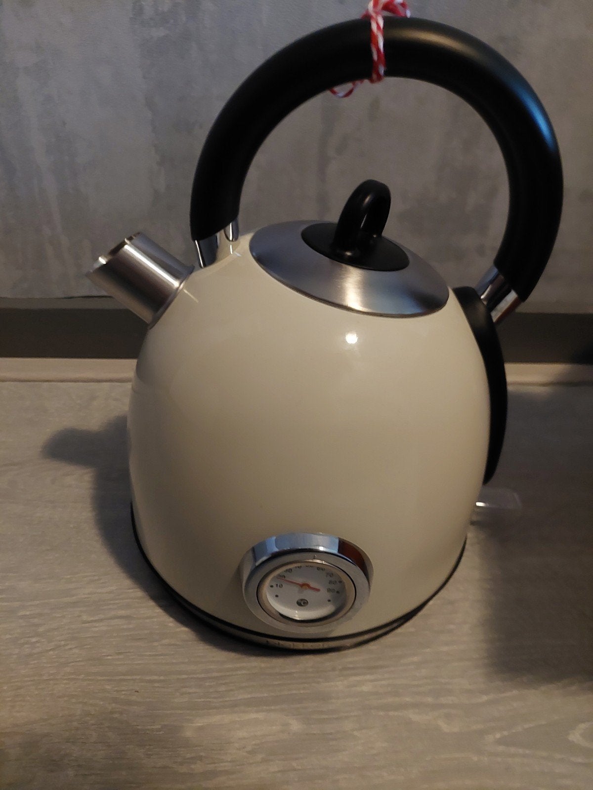 Blokker Waterkoker met temperatuurmeter - Crème, 1 tot 2 liter, Ophalen of Verzenden, Nieuw, Draadloos