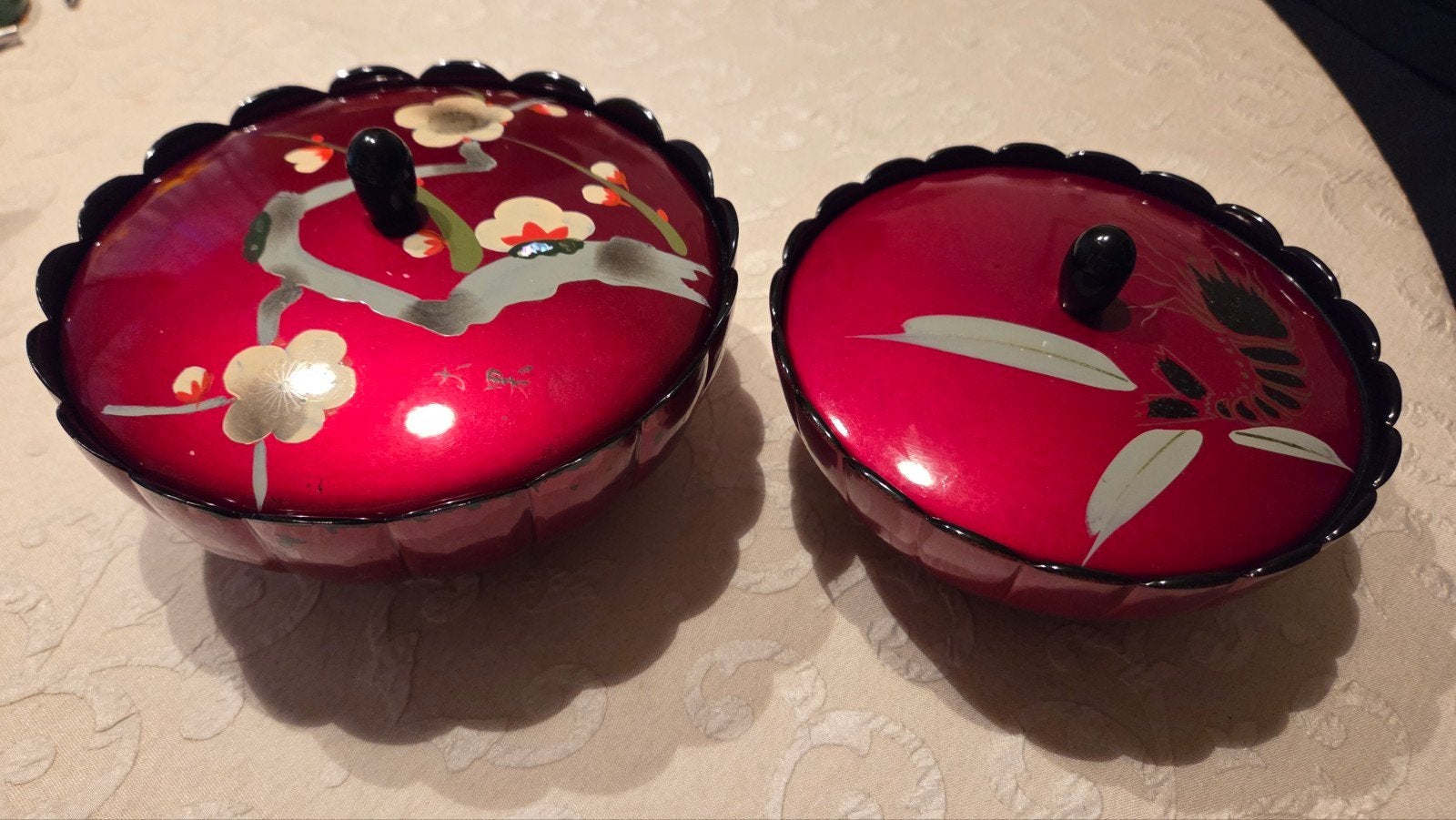 Set van 2 Japanse lakdozen met deksel - 15 en 16 cm, Antiek en Kunst, Ophalen of Verzenden