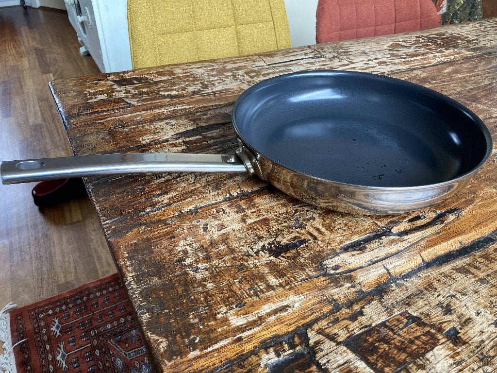 Demeyere Ceraforce 5ply Bakpan 28 cm - Inductie, Huis en Inrichting, Keuken | Potten en Pannen, Koekenpan, Demeyere, Gebruikt