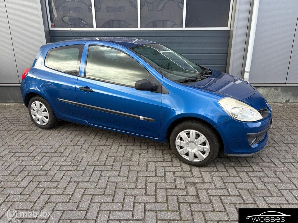 Renault Clio 1.2-16V Special Line, Auto's, Renault, Voorwielaandrijving, 535 kg, Gebruikt, 4 cilinders