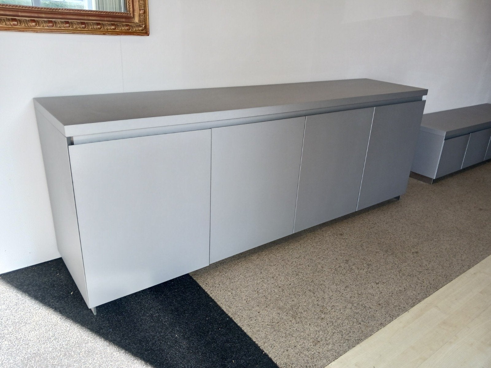 Showroommodel Dressoir - Hoogwaardige Kwaliteit, Ophalen, Met deur(en), Overige materialen, Zo goed als nieuw