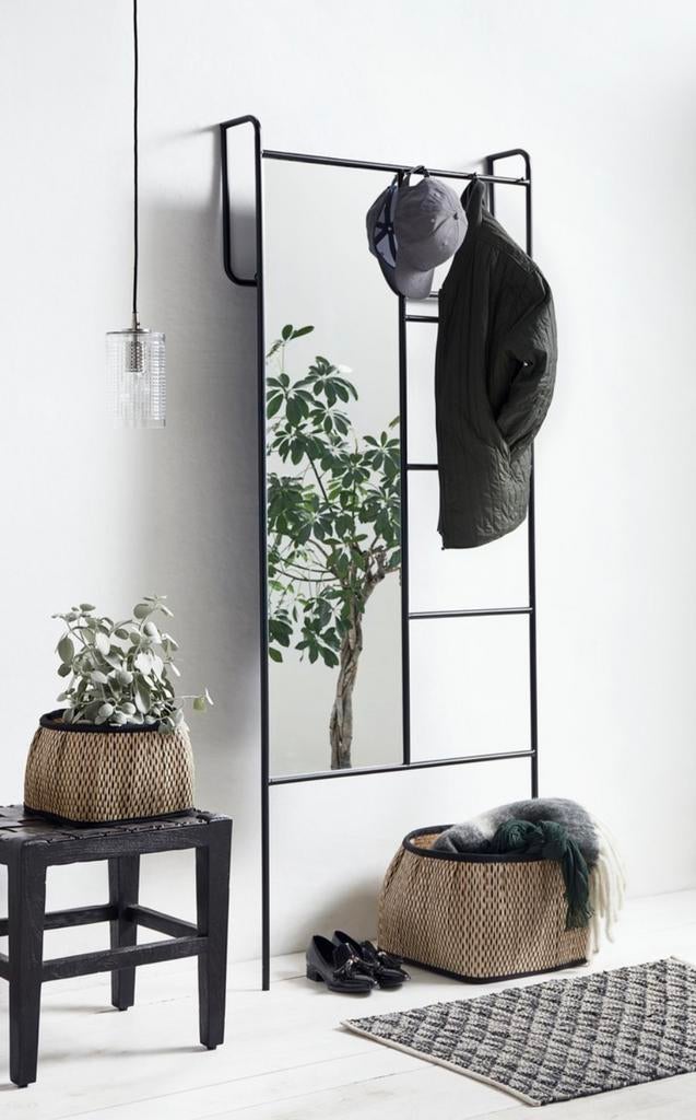 Trendy Nordal Spiegel / Kapstok - Zwart IJzer - 190 x 80 cm, Zo goed als nieuw, Metaal, 150 tot 200 cm, Ophalen