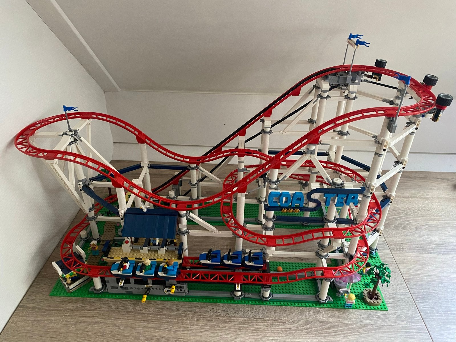 LEGO Creator Expert 10261 Achtbaan met doos en handleiding, Lego, Ophalen of Verzenden, Zo goed als nieuw, Compleet