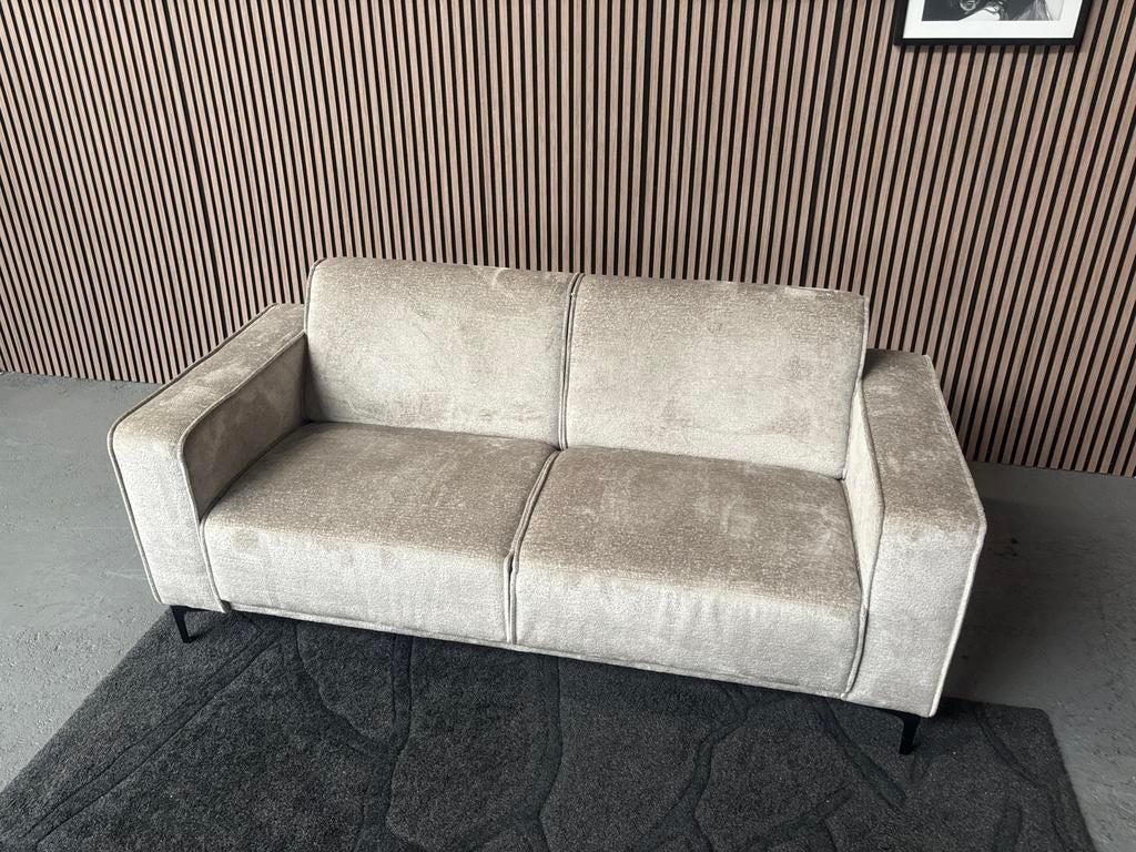 GRATIS LEVERING Luxe Tweezits Bank Beige 190x85 SHOWMODEL, 150 tot 200 cm, 75 tot 100 cm, Ophalen of Verzenden, Rechte bank