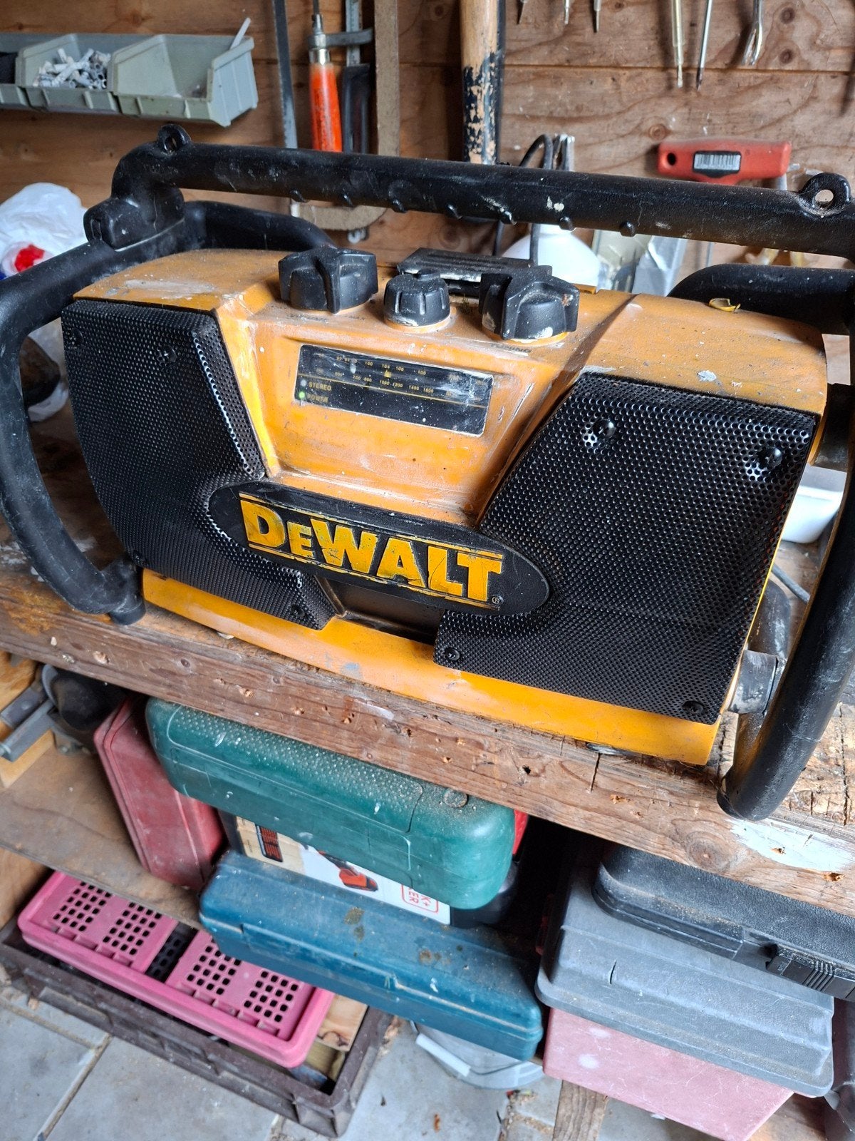 bouw radio 15 euro, Ophalen of Verzenden, 250 ampère of meer, Overige typen