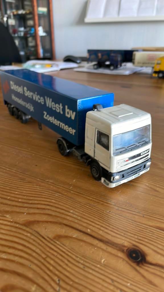Daf 95 truck met oplegger “Diesel Service West”, Ophalen of Verzenden, Gebruikt, Bus of Vrachtwagen, Lion Toys