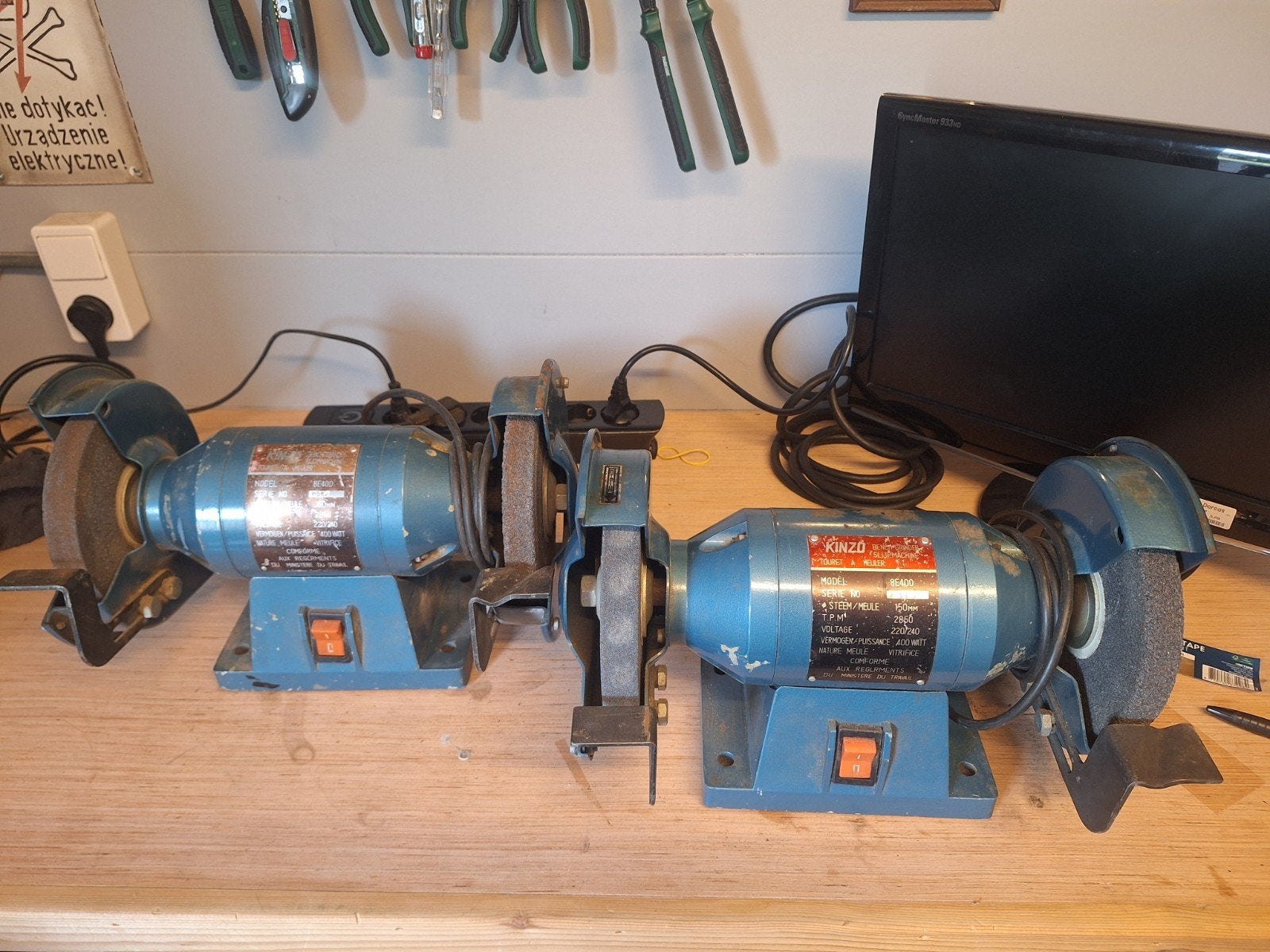 Kinzo slijpmachine 8E400, Ophalen of Verzenden, Gebruikt, Minder dan 700 watt, Werkbankslijpmachine
