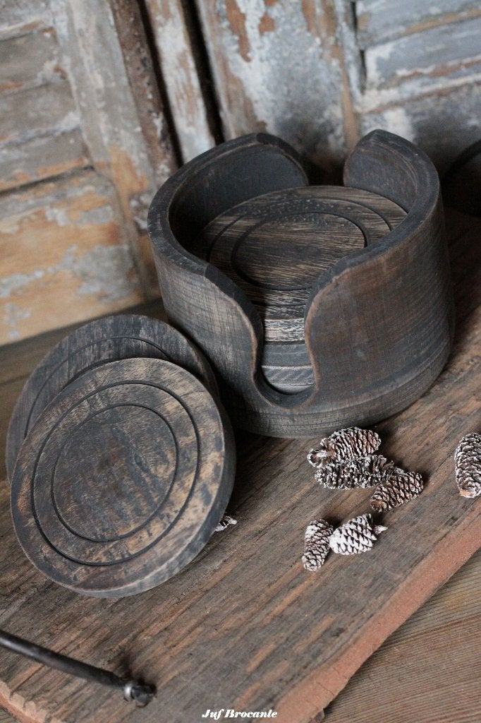 Houten onderzetters in houder 'antique black', Www.jufbrocante.nl, Www.jufbrocante.nl, Nieuw, Ophalen of Verzenden